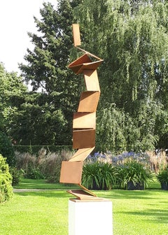 Aspiring Path by Kuno Vollet - Sculpture contemporaine en acier rouillé pour l'extérieur 