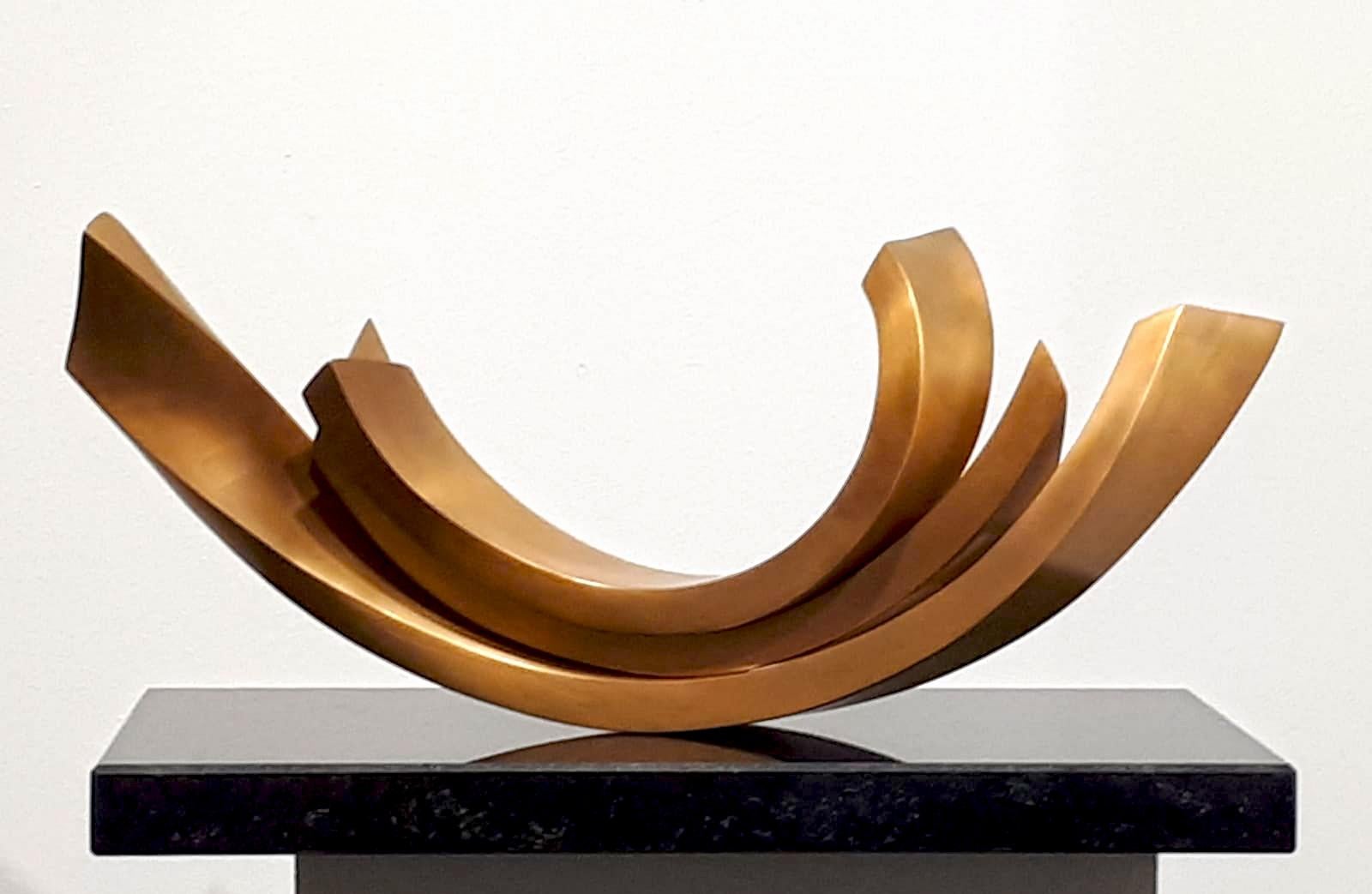 Kuno Vollet - Balance 2 by Kuno Vollet - Contemporary elegant Golden ...