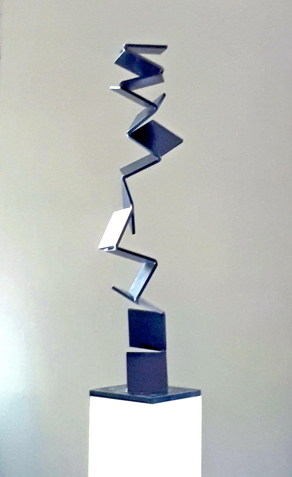 Artist: Kuno Vollet

Title: Blue Ascend

Contemporary steel sculpture for inside or garden outdoor spaces.

Stunning large artwork. Possible to put on a pedestal or directly on to the ground.

About the Gallery:
Folly and Muse was established in