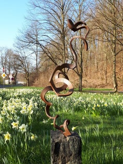 Dancing Spiral by Kuno Vollet - Contemporary Rusted Steel sculpture for Outdoors