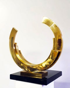 Golden Sphere by Kuno Vollet - Contemporary circular Brass sculpture