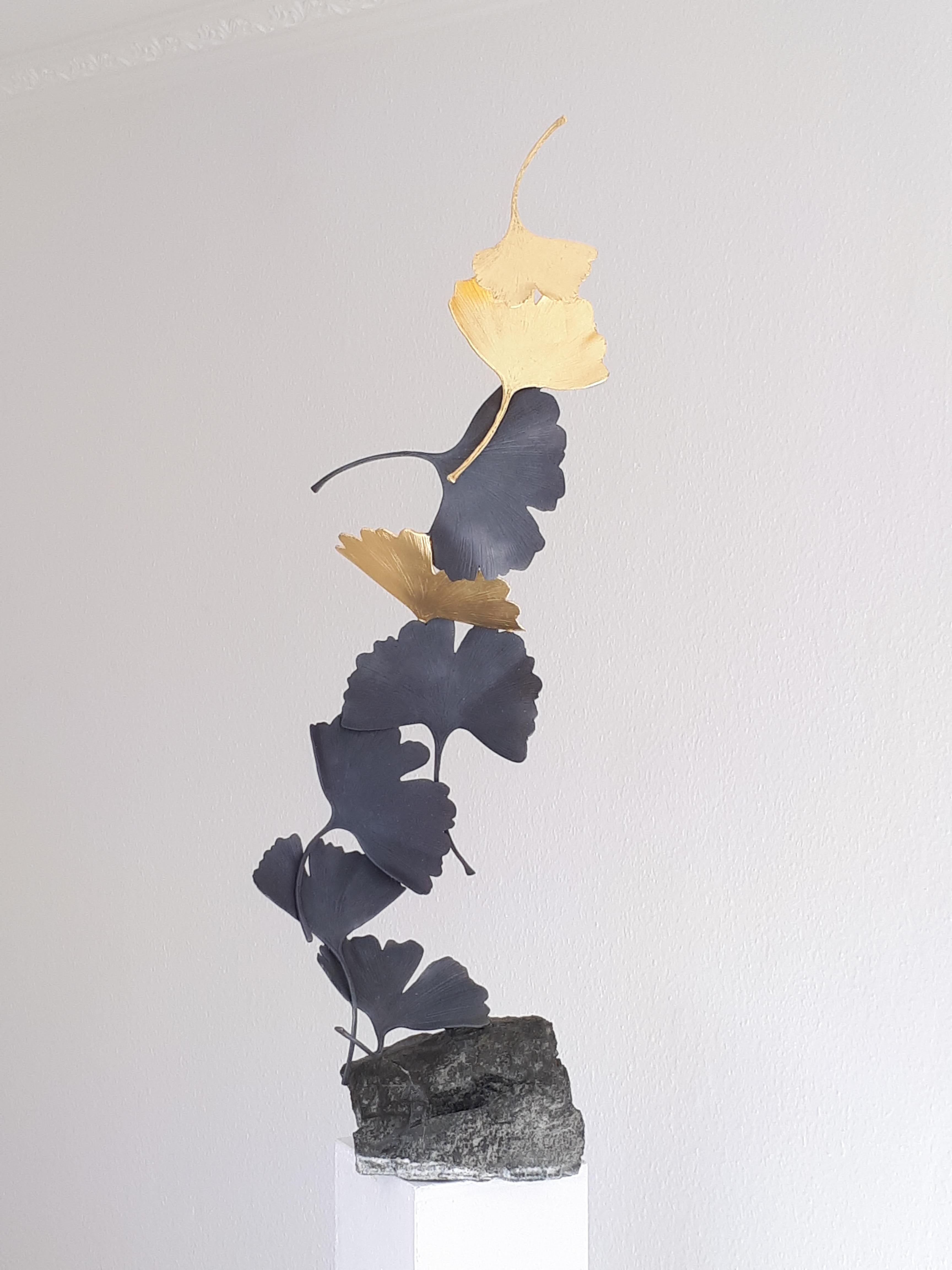 Grey and Gold Gingko by Kuno Vollet Contemporary Bronze sculpture on granite For Sale 2