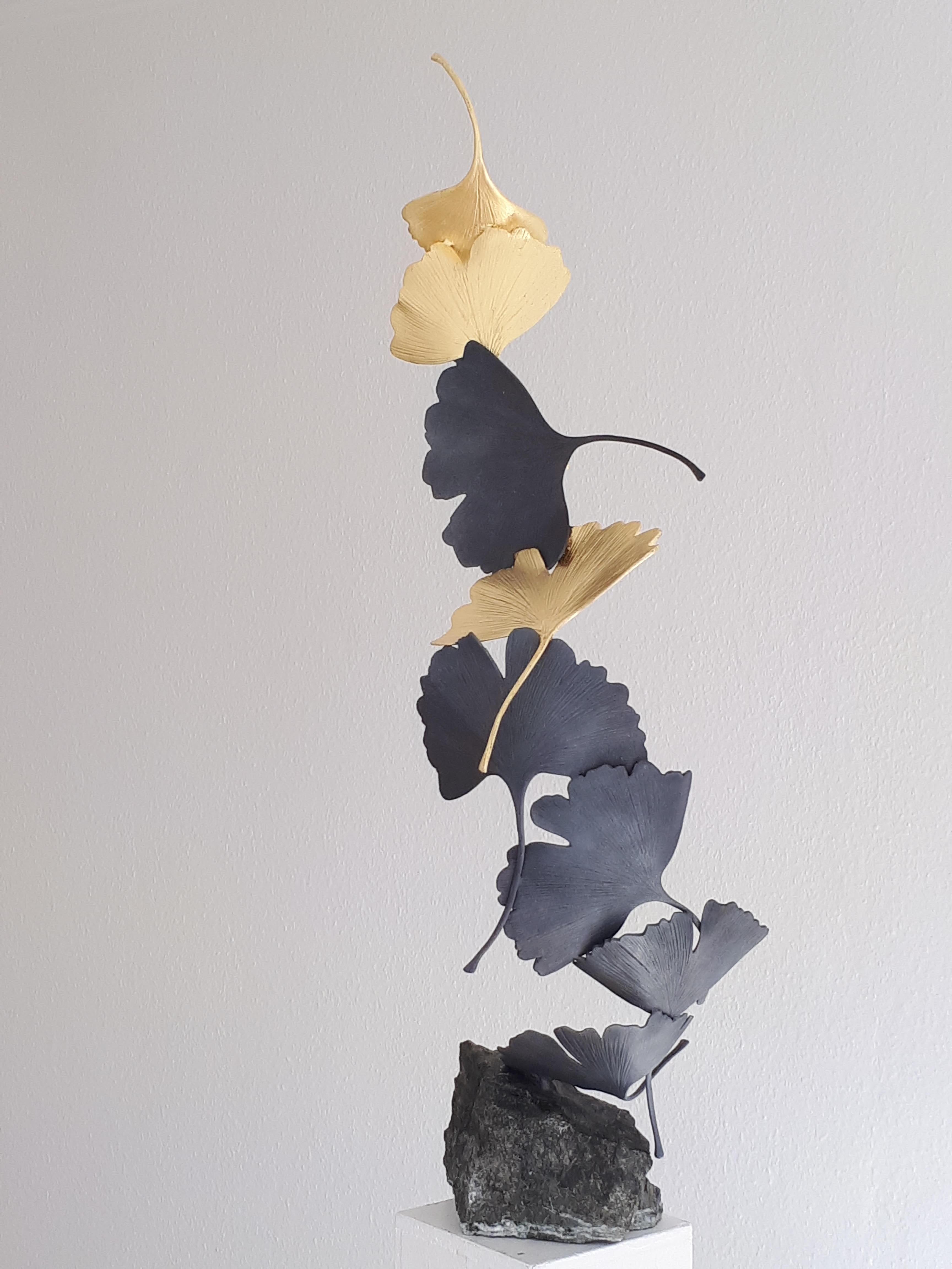 Grey and Gold Gingko by Kuno Vollet Contemporary Bronze sculpture on granite For Sale 3