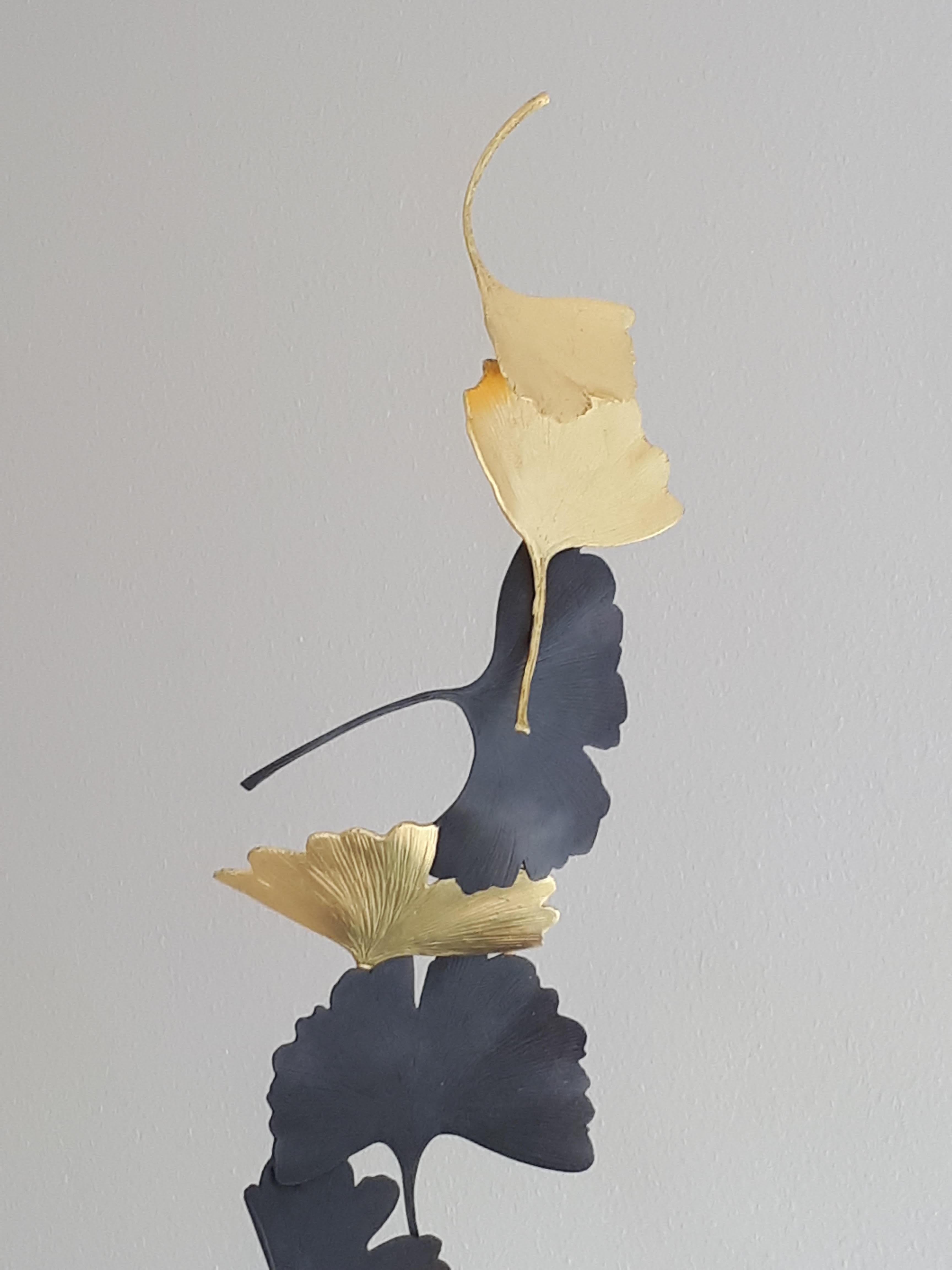 Grey and Gold Gingko by Kuno Vollet Contemporary Bronze sculpture on granite For Sale 5