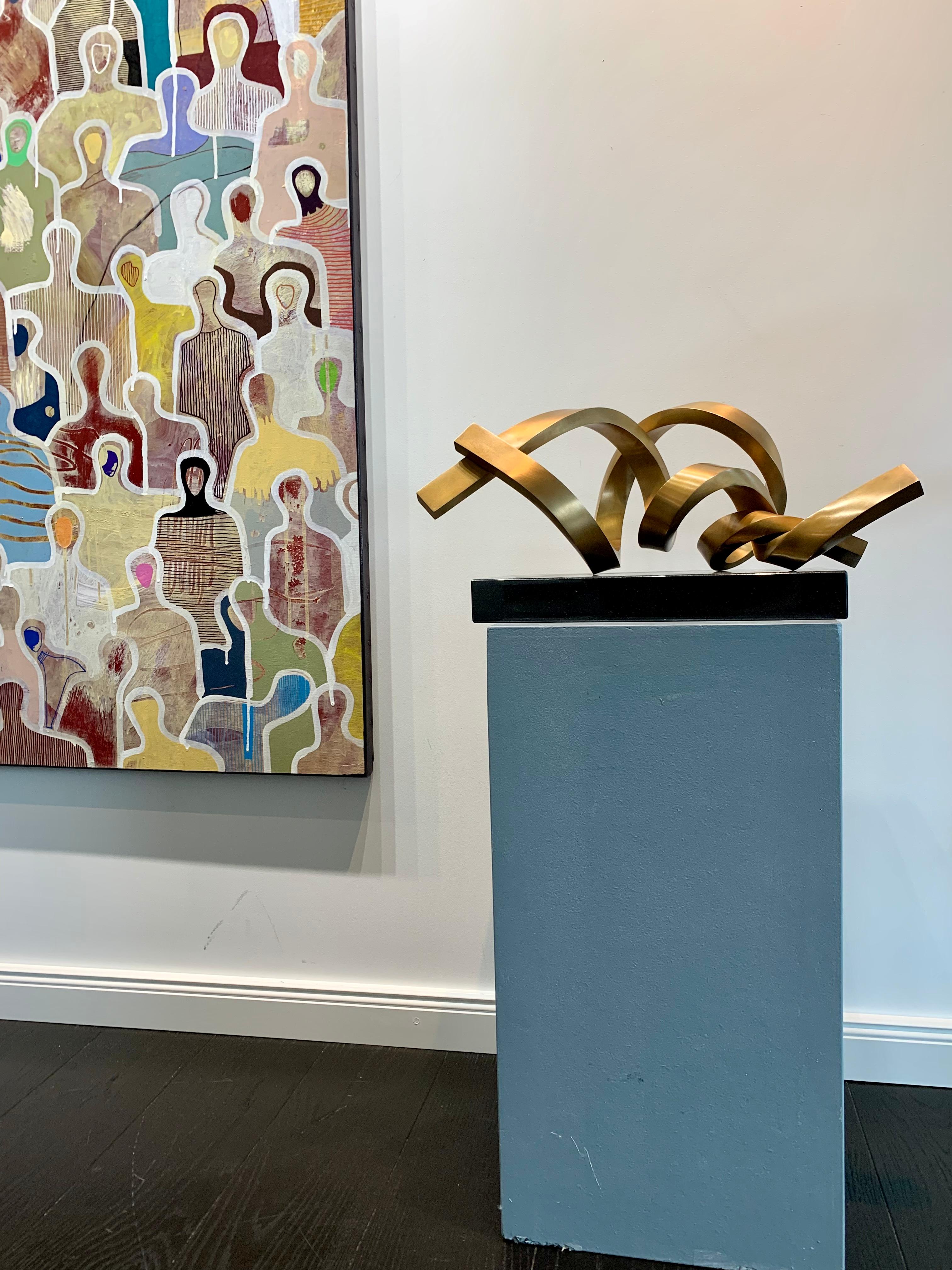 Infinitum by Kuno Vollet -Contemporary Abstract Gold Bronze sculpture For Sale 2