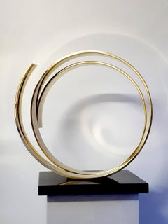 Infinity by Kuno Vollet - Contemporary Circular Bronze sculpture