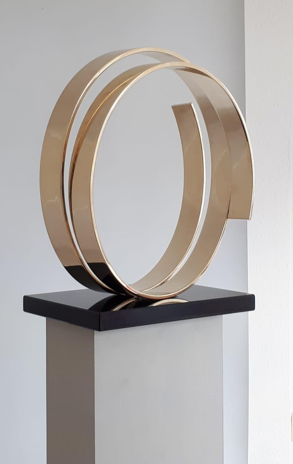 Infinity by Kuno Vollet - Contemporary Circular Bronze sculpture  1