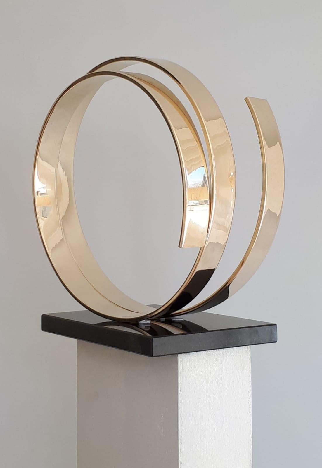 Infinity by Kuno Vollet - Contemporary Circular Bronze sculpture  2