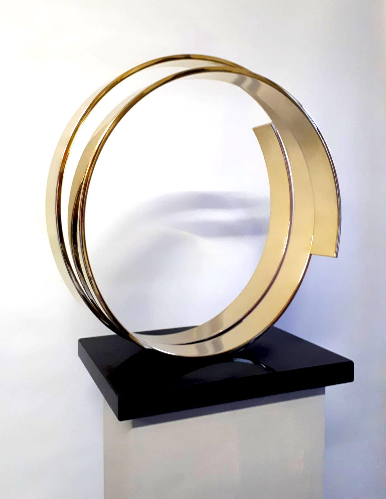 Infinity by Kuno Vollet - Contemporary Circular Bronze sculpture  4