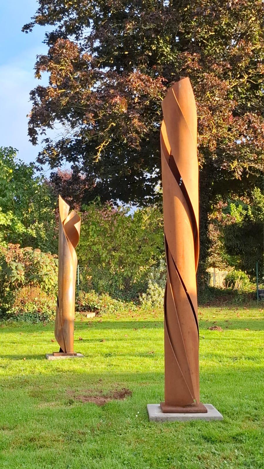 Acciaio arrugginito di grandi dimensioni  di Kuno Vollet Scultura contemporanea in acciaio in vendita 3