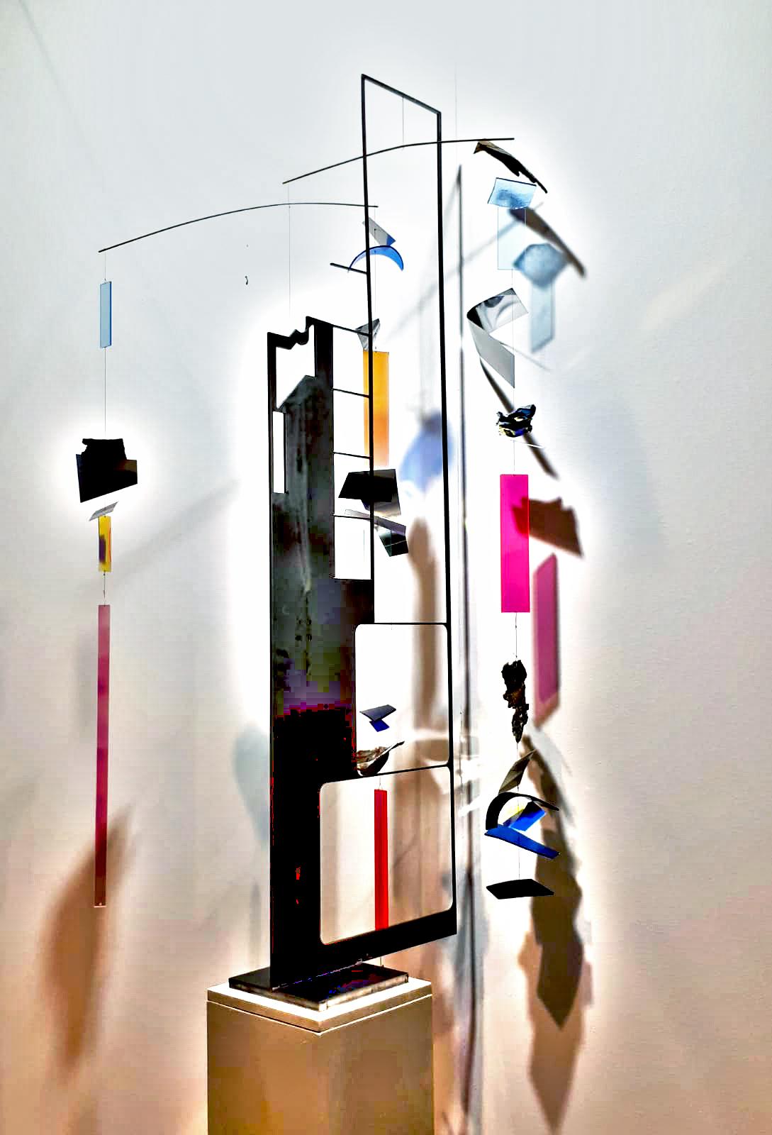 Movimientos móviles  de Kuno Vollet - Escultura contemporánea con partes móviles en venta 4