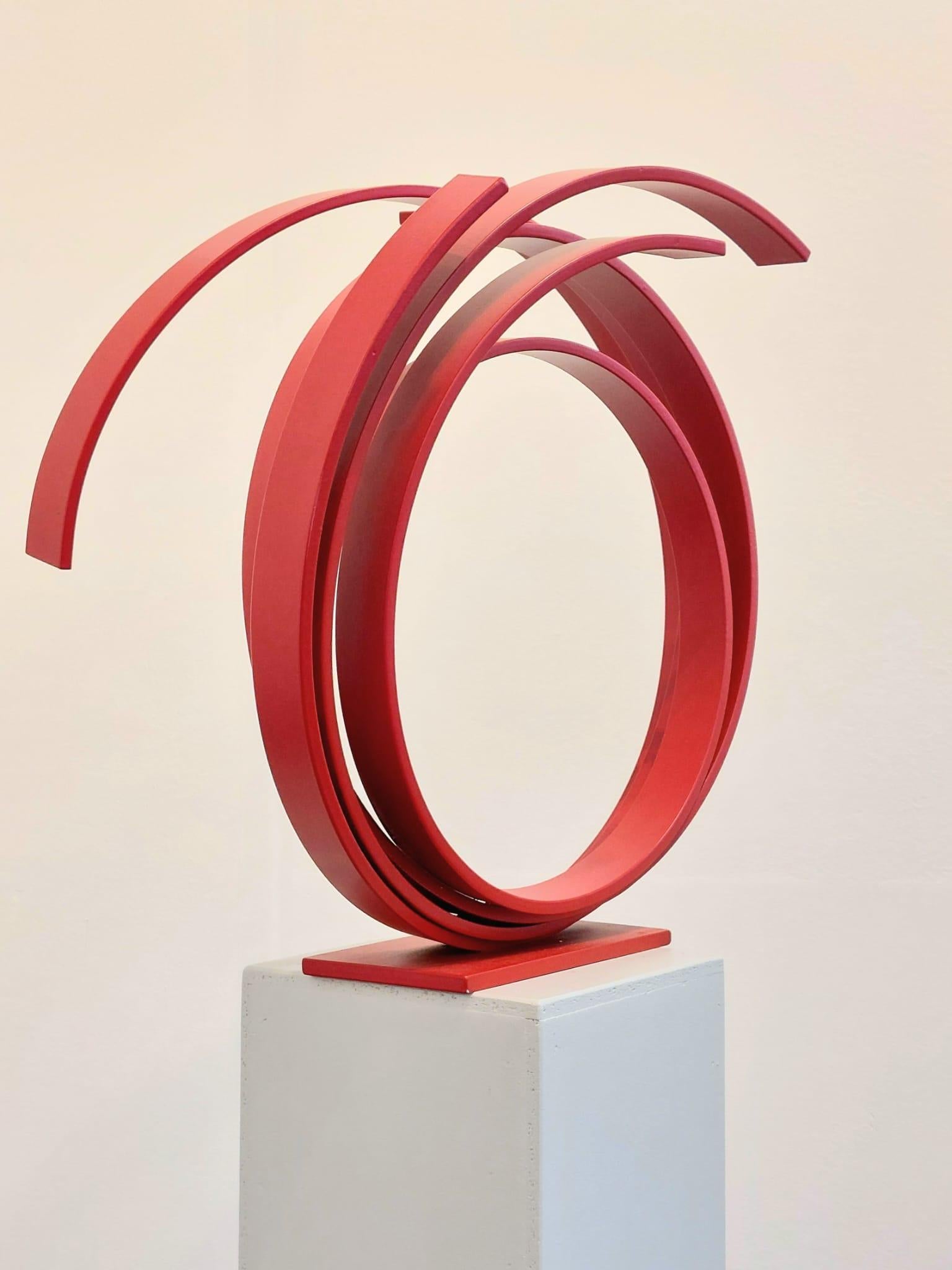 Órbita roja de Kuno Vollet - Escultura orbital redonda contemporánea grande en venta 2