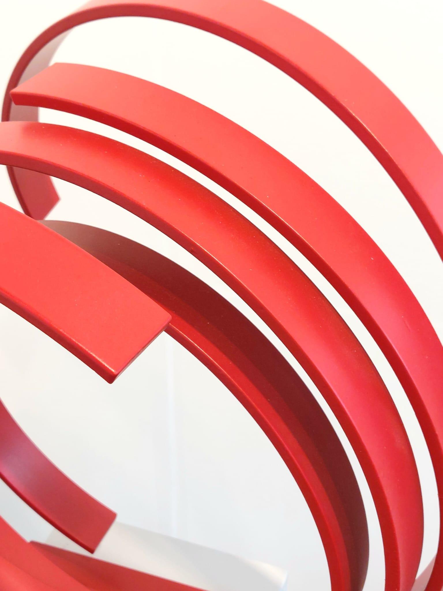 Órbita roja de Kuno Vollet - Escultura orbital redonda contemporánea grande en venta 6