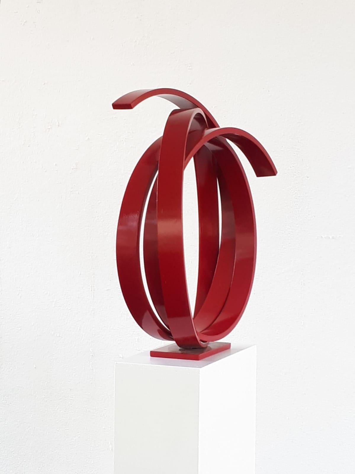 Red Sphere di Kuno Vollet - Scultura astratta contemporanea circolare in acciaio rosso in vendita 2