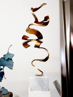 Schwerelos Gold de Kuno Vollet - Sculpture contemporaine en bronze doré