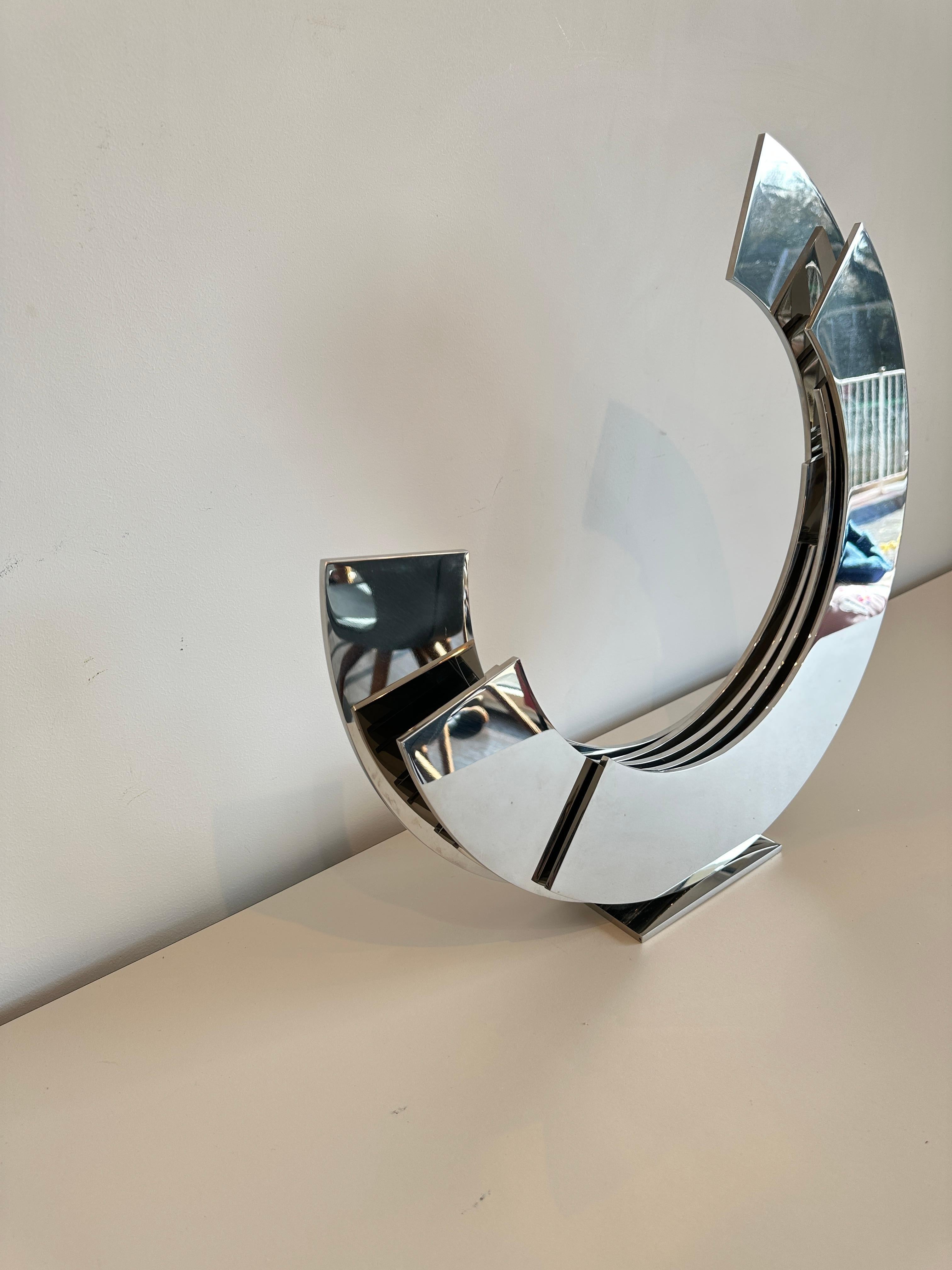 Silver Orbit di Kuno Vollet - Scultura contemporanea in ottone con base in argento in vendita 7