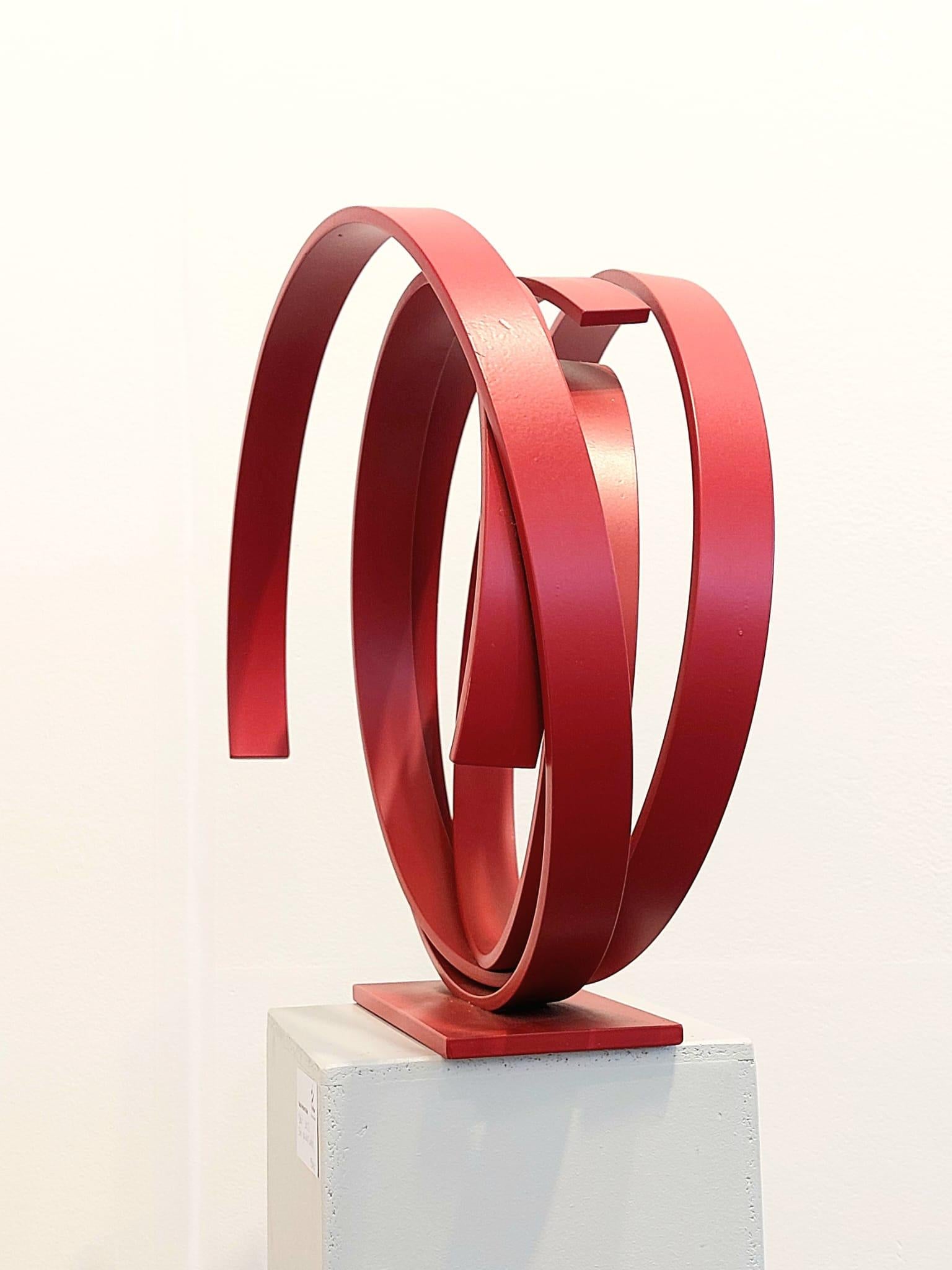 Pequeña órbita roja de Kuno Vollet - Gran escultura orbital redonda contemporánea en venta 4