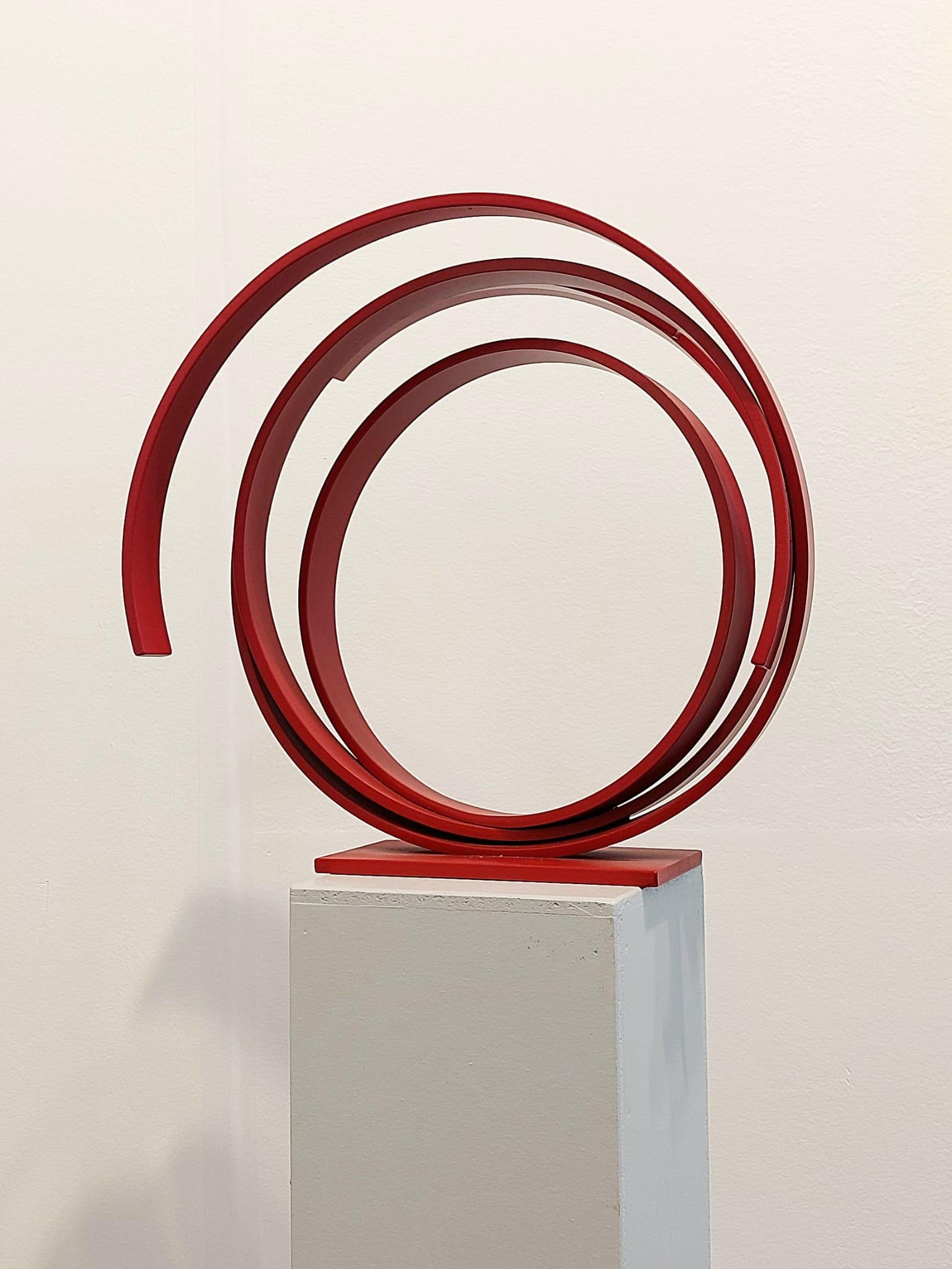 Pequeña órbita roja de Kuno Vollet - Gran escultura orbital redonda contemporánea en venta 6