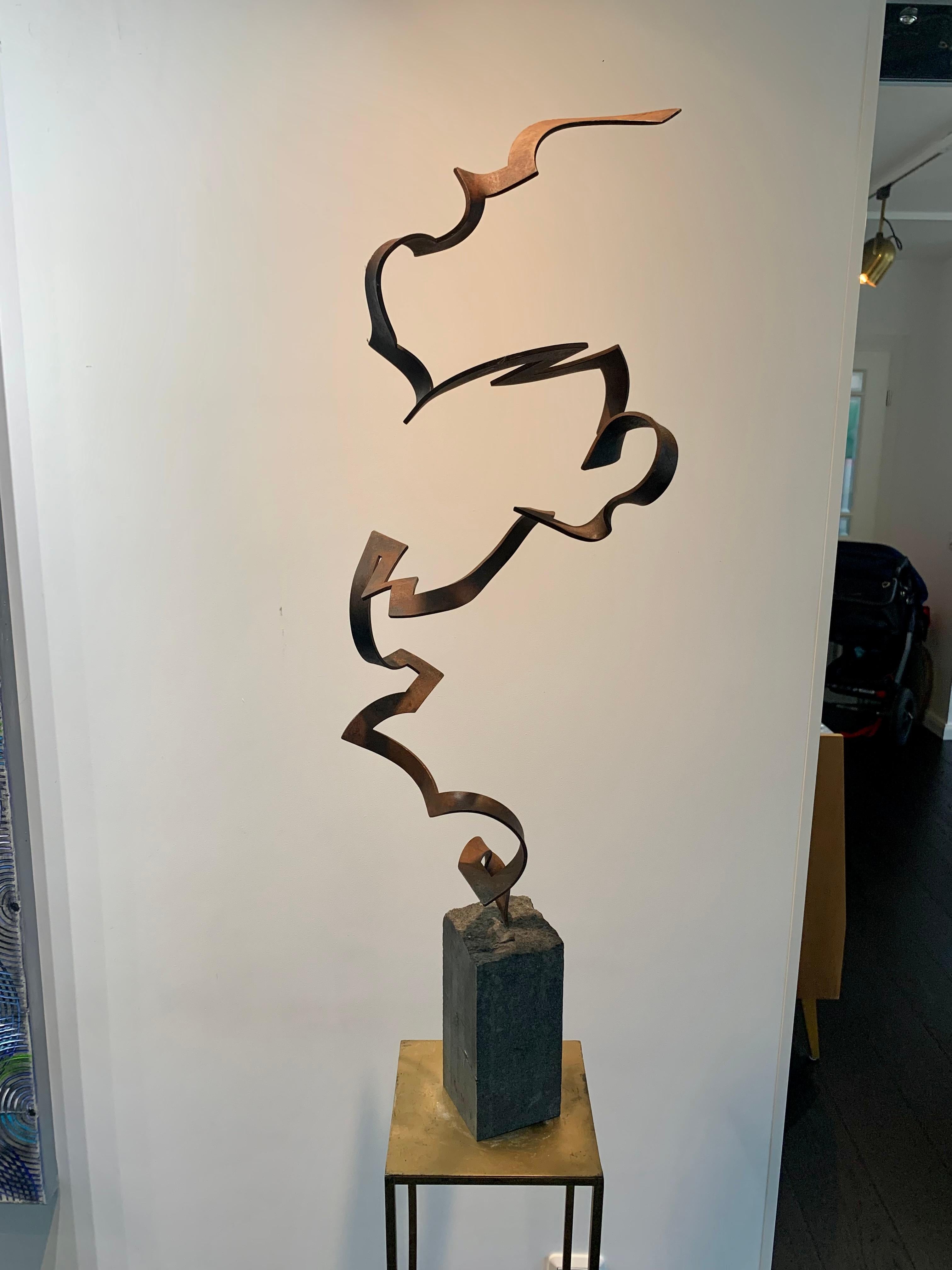 Steel Dance by Kuno Vollet Contemporary Steel Sculpture for indoor or outdoor For Sale 3