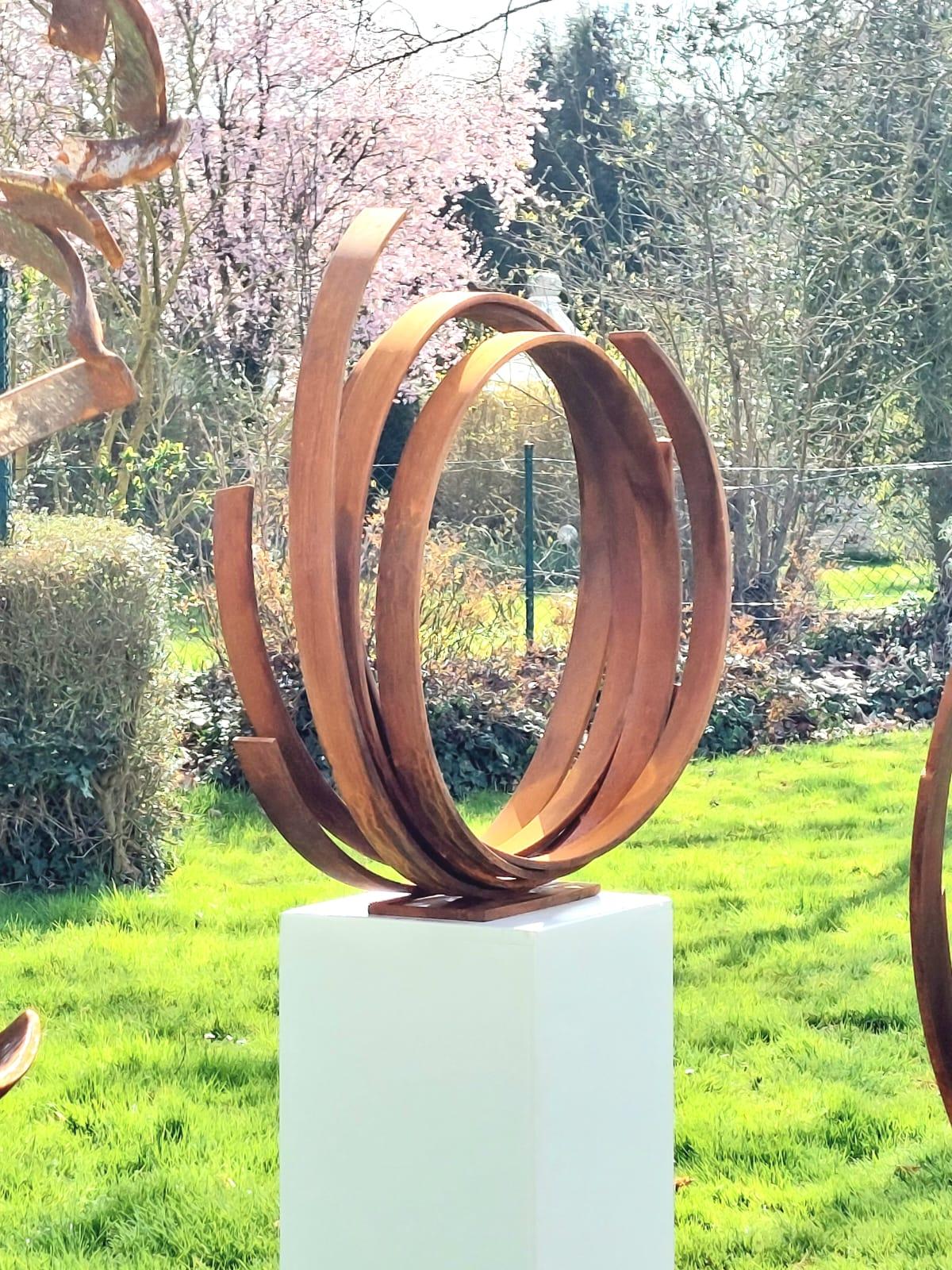 Steel Orbit by Kuno Vollet - Contemporary Rusted sculpture for Outdoors For Sale 12