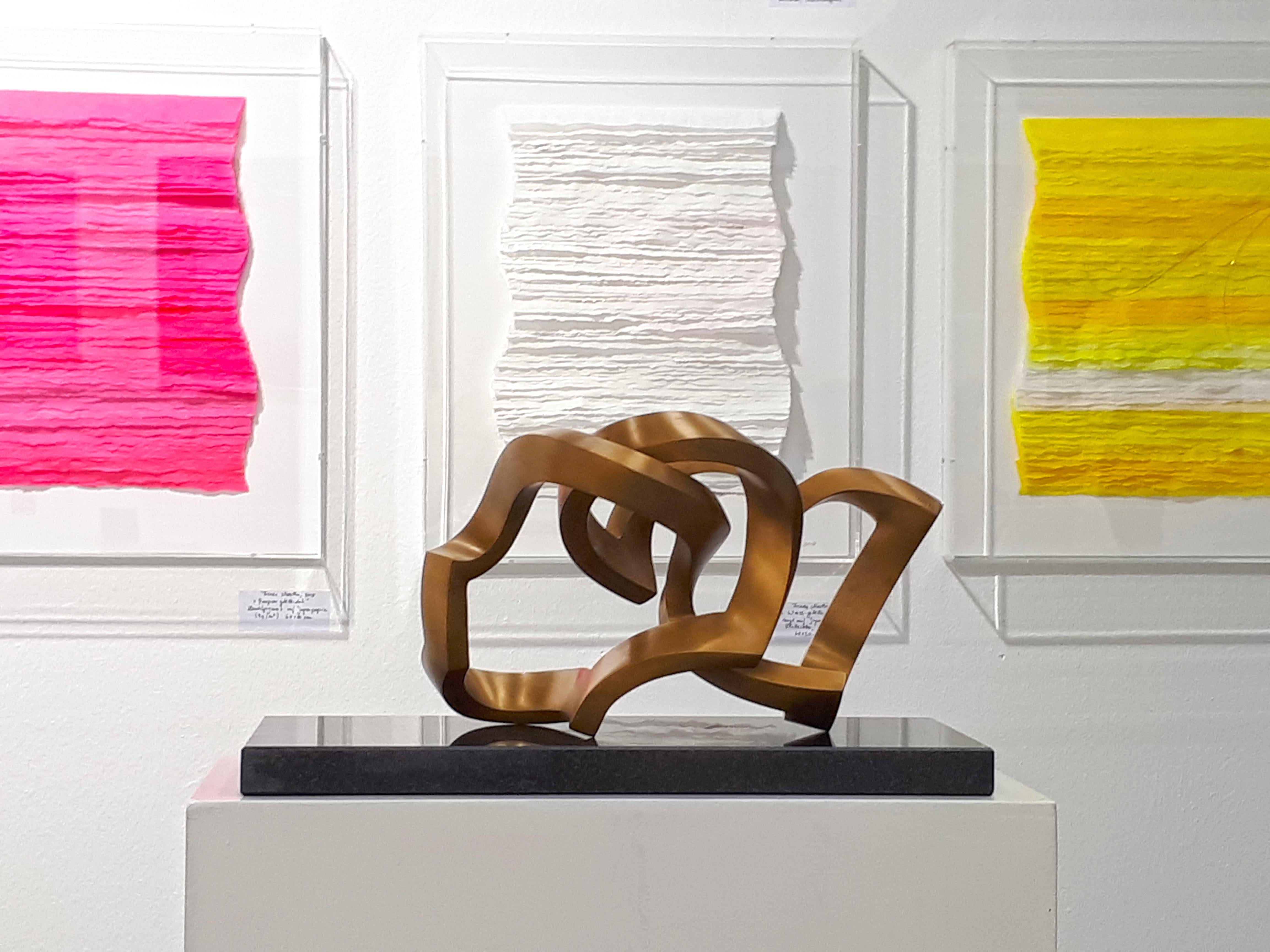 Two Bonds by Kuno Vollet -Contemporary Abstract Gold Bronze sculpture For Sale 8