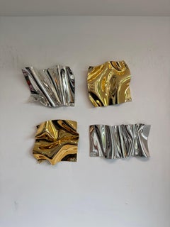 Waves by Kuno Vollet - Sculpture murale abstraite contemporaine circulaire en or et argent