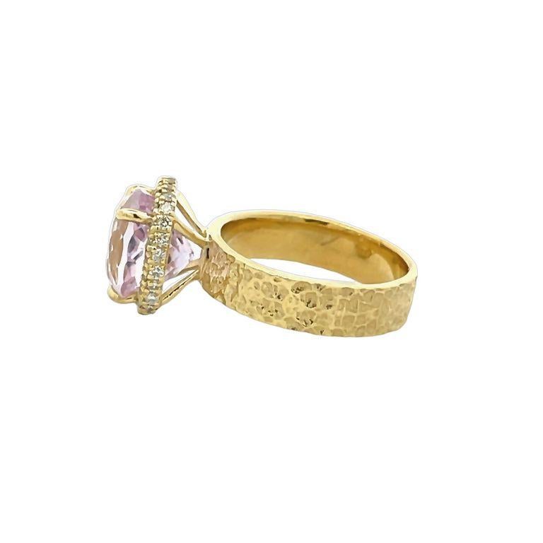  Kunzite 4.84 CT & Diamond Cocktail Ring 0.20 CT in 18 Yellow Gold  For Sale 1