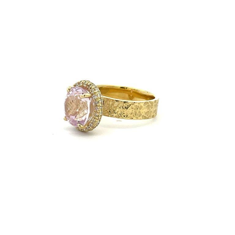  Kunzite 4.84 CT & Diamond Cocktail Ring 0.20 CT in 18 Yellow Gold  For Sale 2