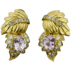 Vintage Kunzite and Diamond Leaf Design Earrings in 18 Karat, circa 1960s