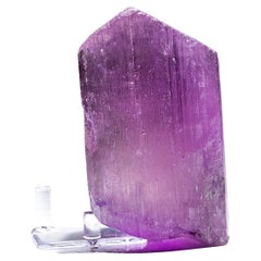 Cristal kunzite de la province d'Afghanistan, Afghanistan