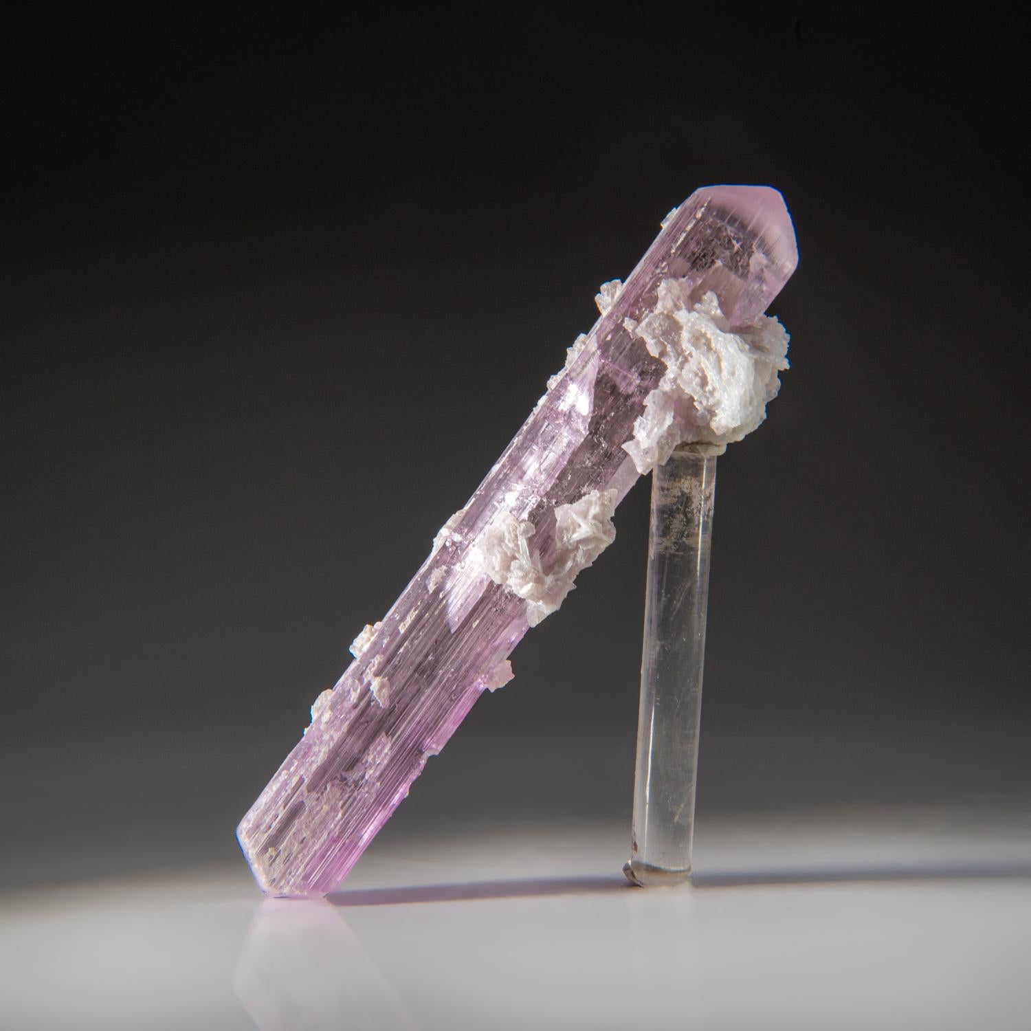 Kunzite Crystal from Nuristan Province, Afghanistan In New Condition For Sale In New York, NY