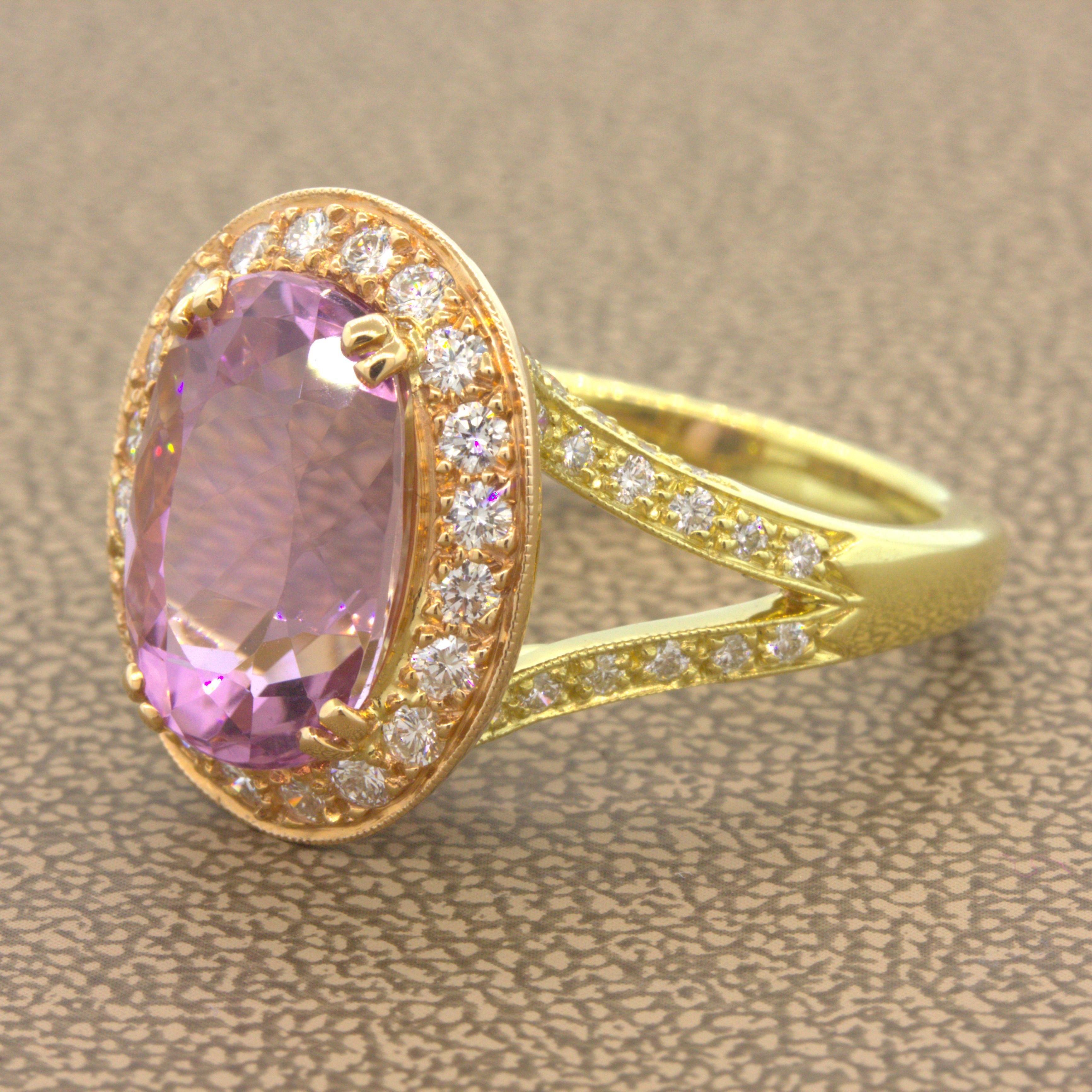 Kunzite Diamond Two-Tone Rose & Yellow Gold Ring In New Condition For Sale In Beverly Hills, CA