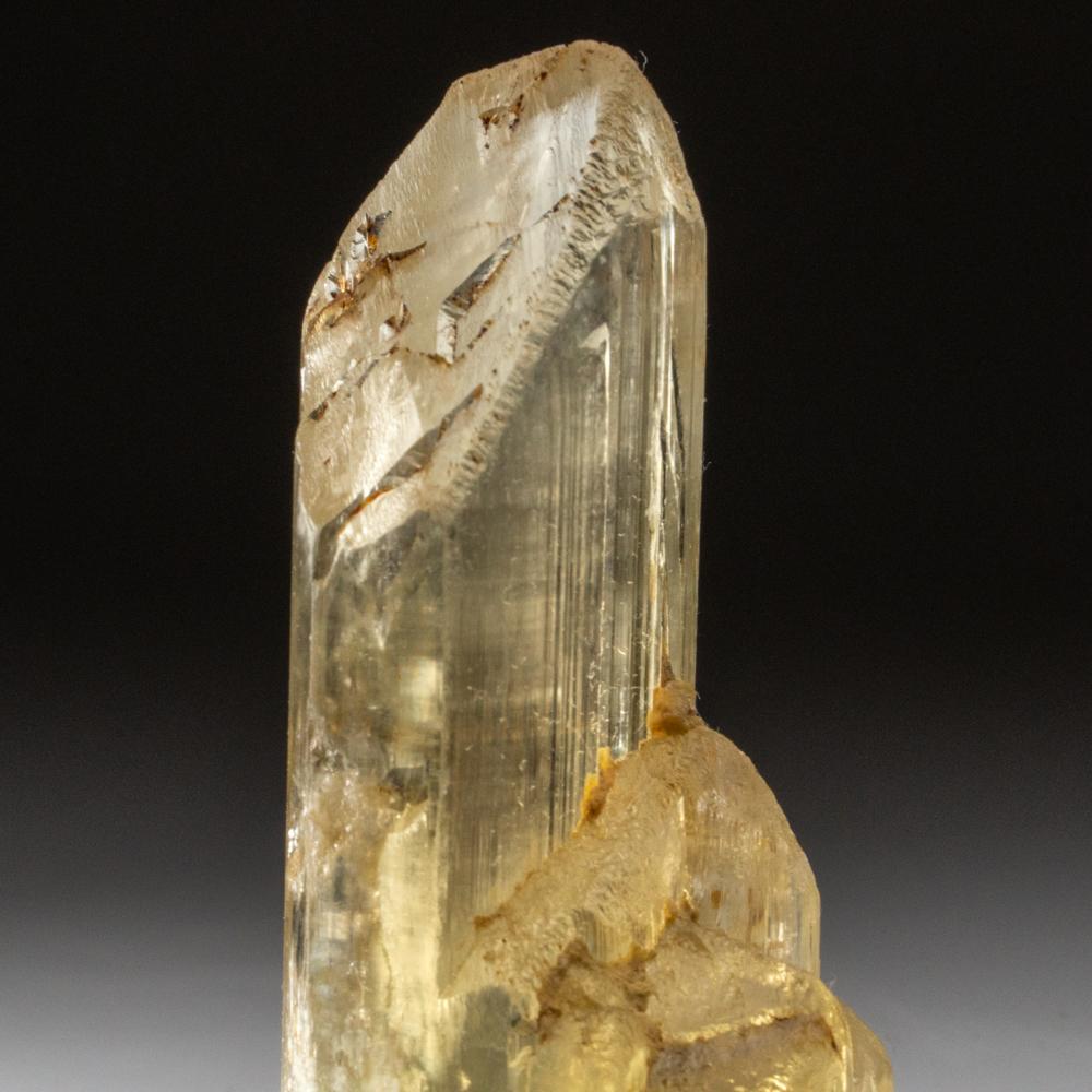 Kunzite from Mawi Pegmatite, Nuristan, Afghanistan For Sale 2