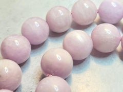 Kunzite Beaded Necklace with Iridescent Clasp by Noblesse Oblige