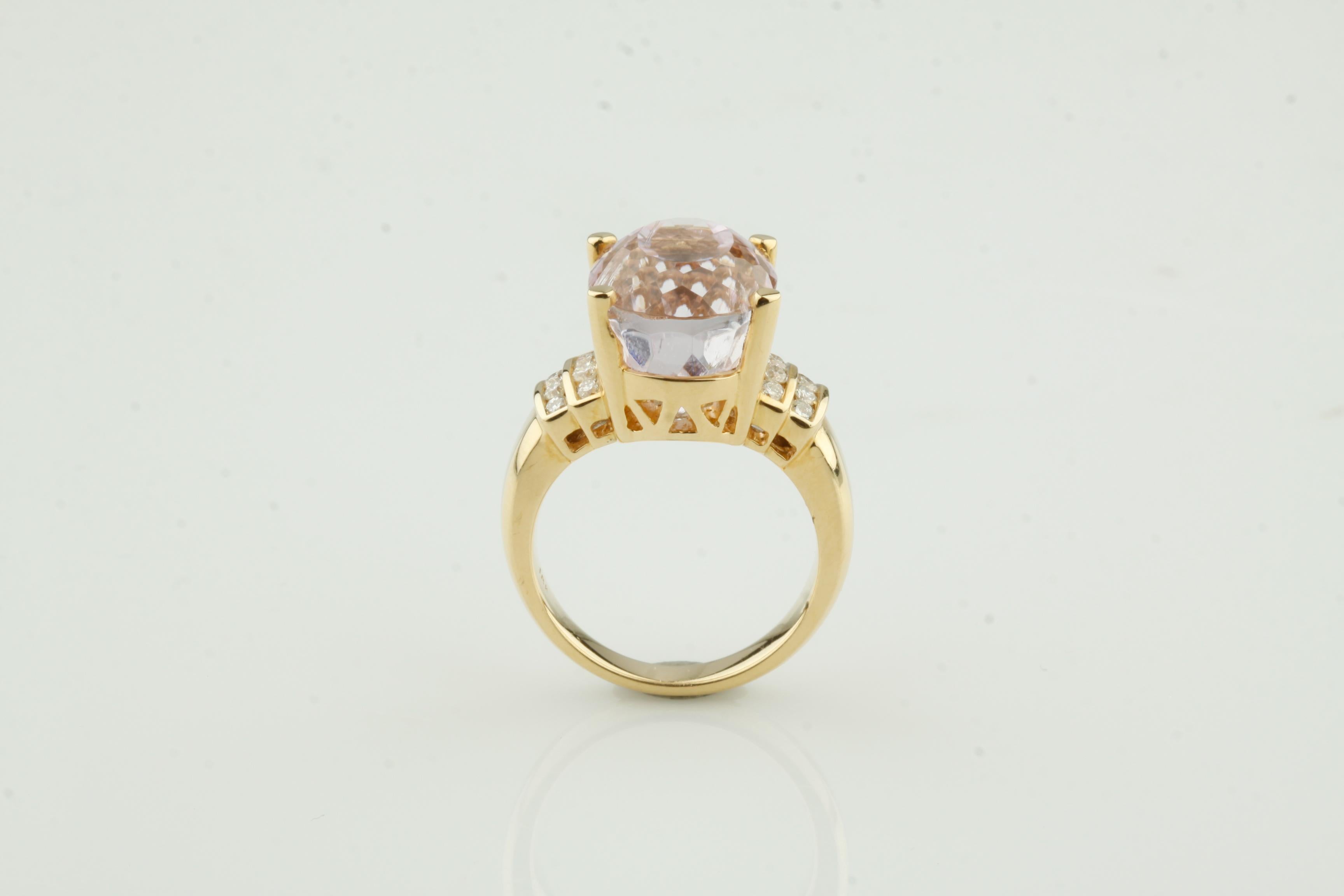 Oval Cut Kunzite Solitaire with Diamond Accents 18 Karat Yellow Gold Ring For Sale