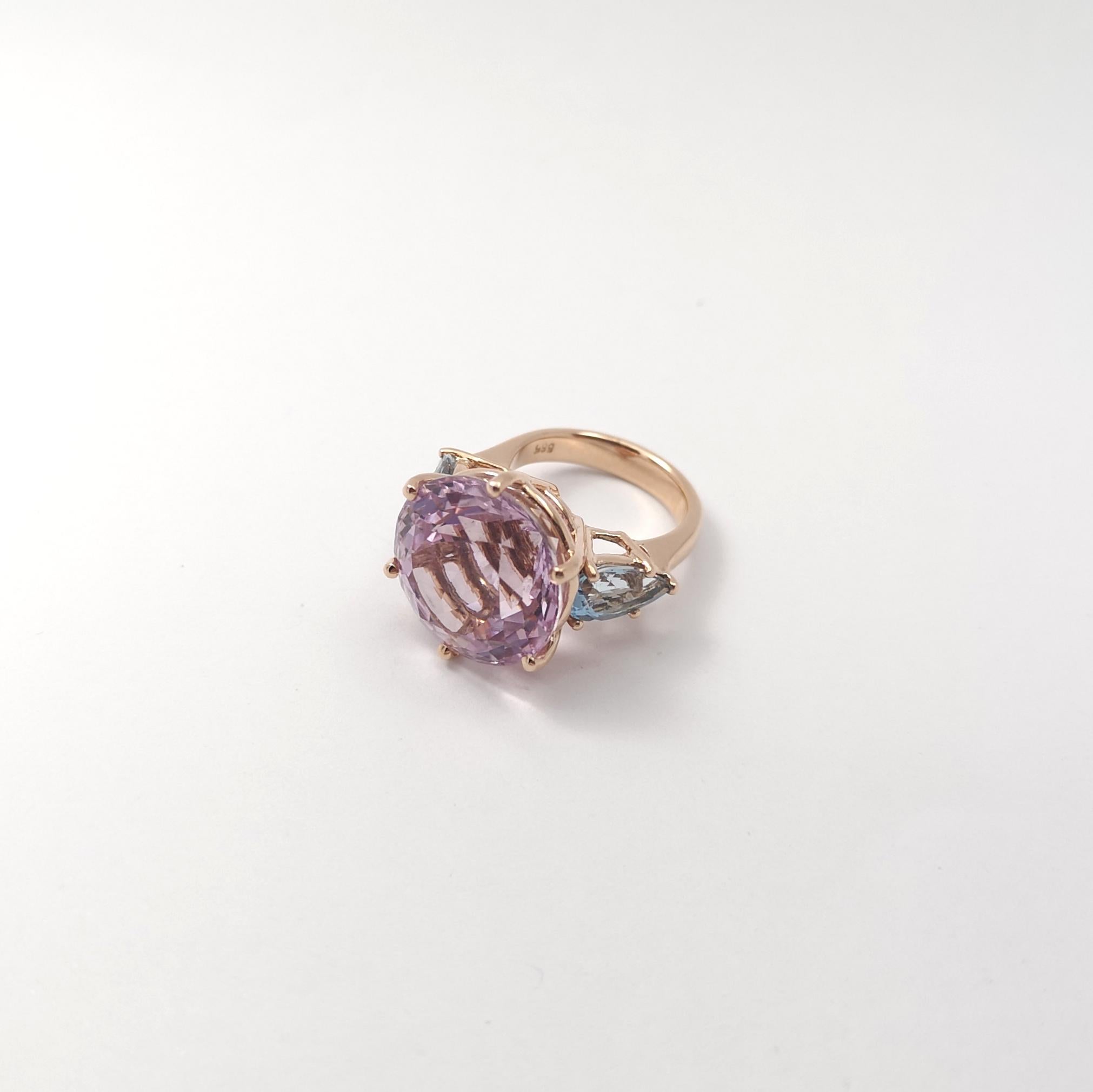 Bague en kunzite et aigue-marine sertie en or rose 14 carats en vente 4
