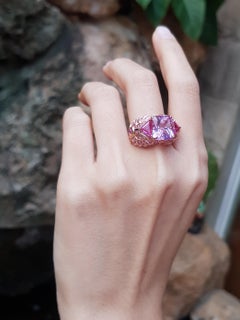 Kunzite with Pink Sapphire Ring Set 18 Karat Rose Gold Settings
