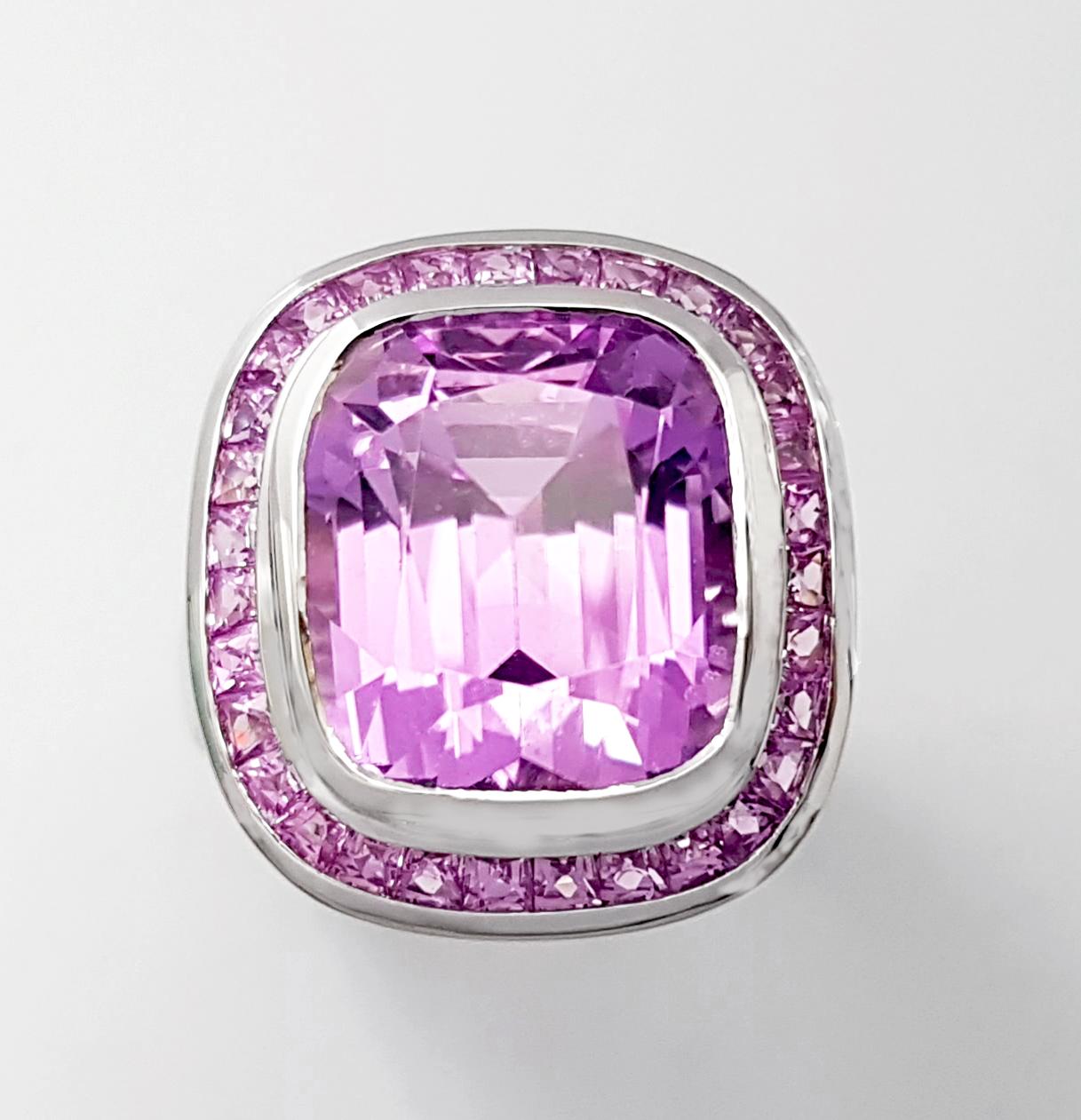 Kunzite with Pink Sapphire Ring set in 18K White Gold Settings For Sale 6