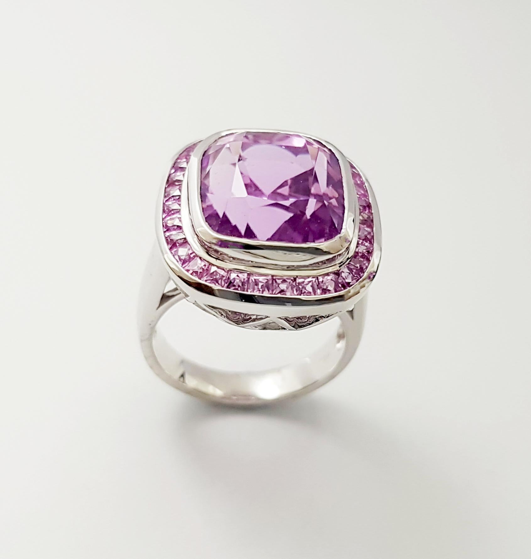 Kunzite with Pink Sapphire Ring set in 18K White Gold Settings For Sale 7