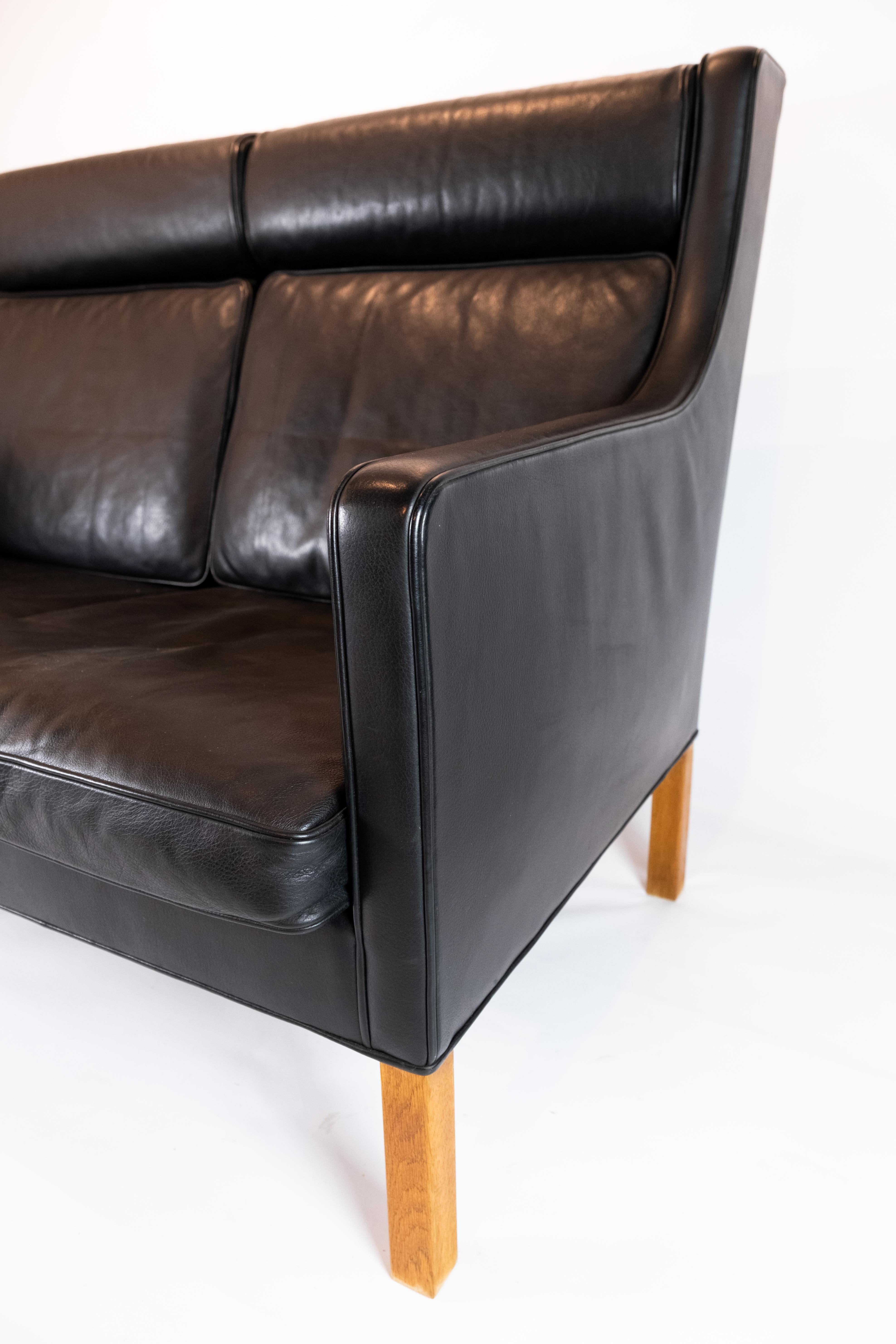 Kupe 2-Seat Sofa Model 2192 Made In Black Leather By Børge Mogensen From 1970s In Good Condition For Sale In Lejre, DK