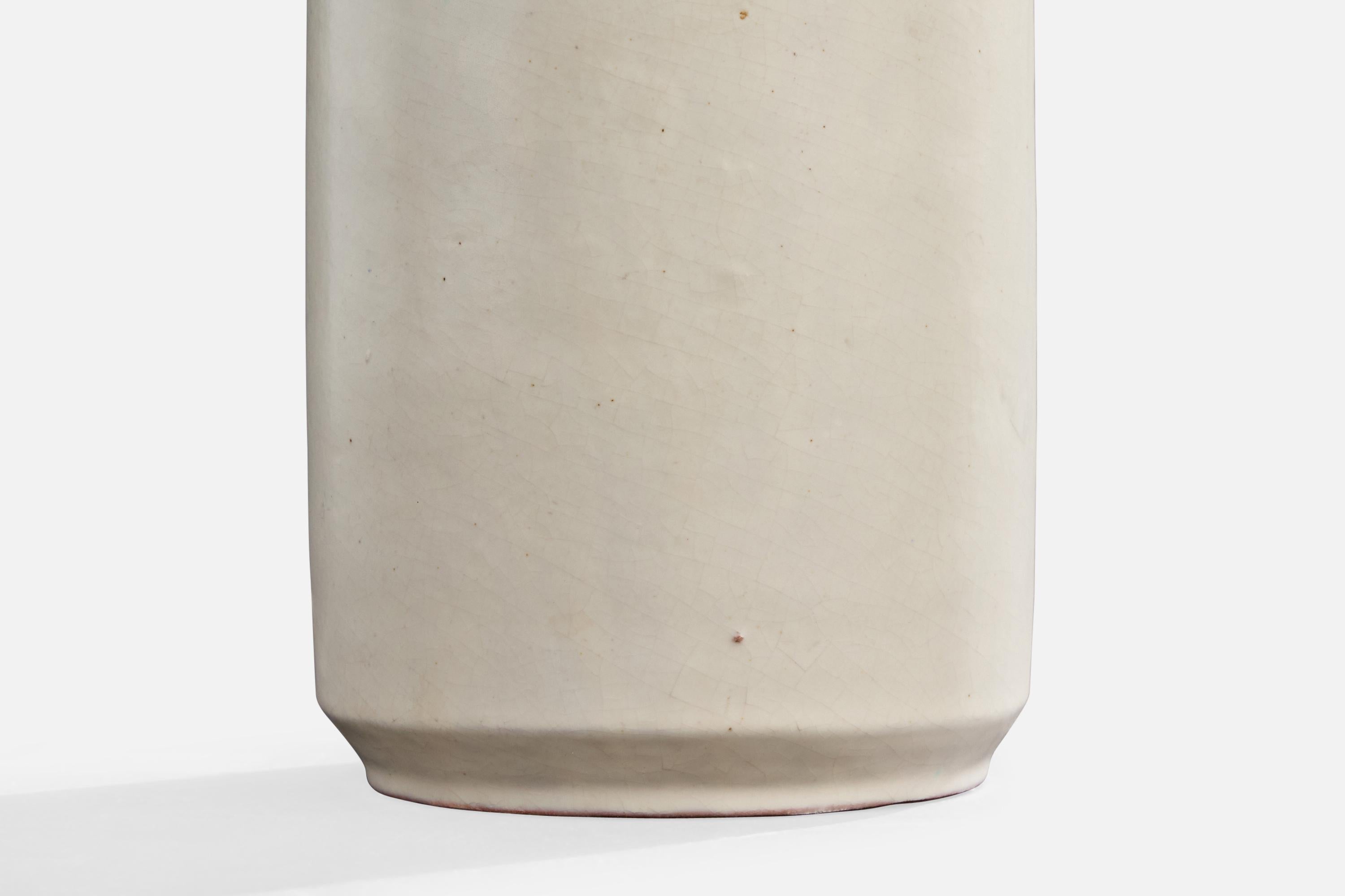 Kupittaan Savi, Lámpara de mesa, Cerámica, Metal, Finlandia, Década de 1940 mediados del siglo XX en venta