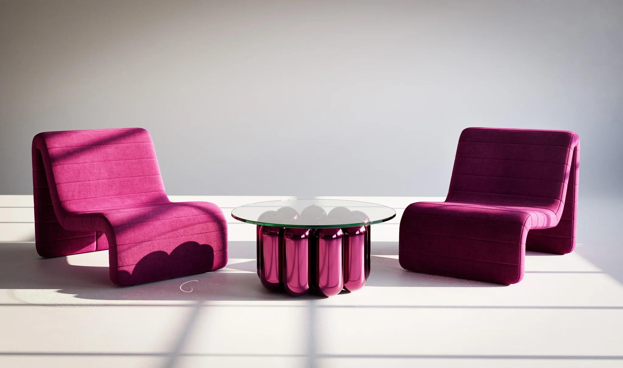Kupoli Beistelltisch 9 von Cameron Design House
Abmessungen: D 84 x H 40 cm.
MATERIALIEN: Stahl, Glas.

Erhältlich in anderen Abmessungen.
Erhältlich in lackierter oder verchromter Ausführung. Bitte kontaktieren Sie uns.

Der Kupoli Tisch ist ein