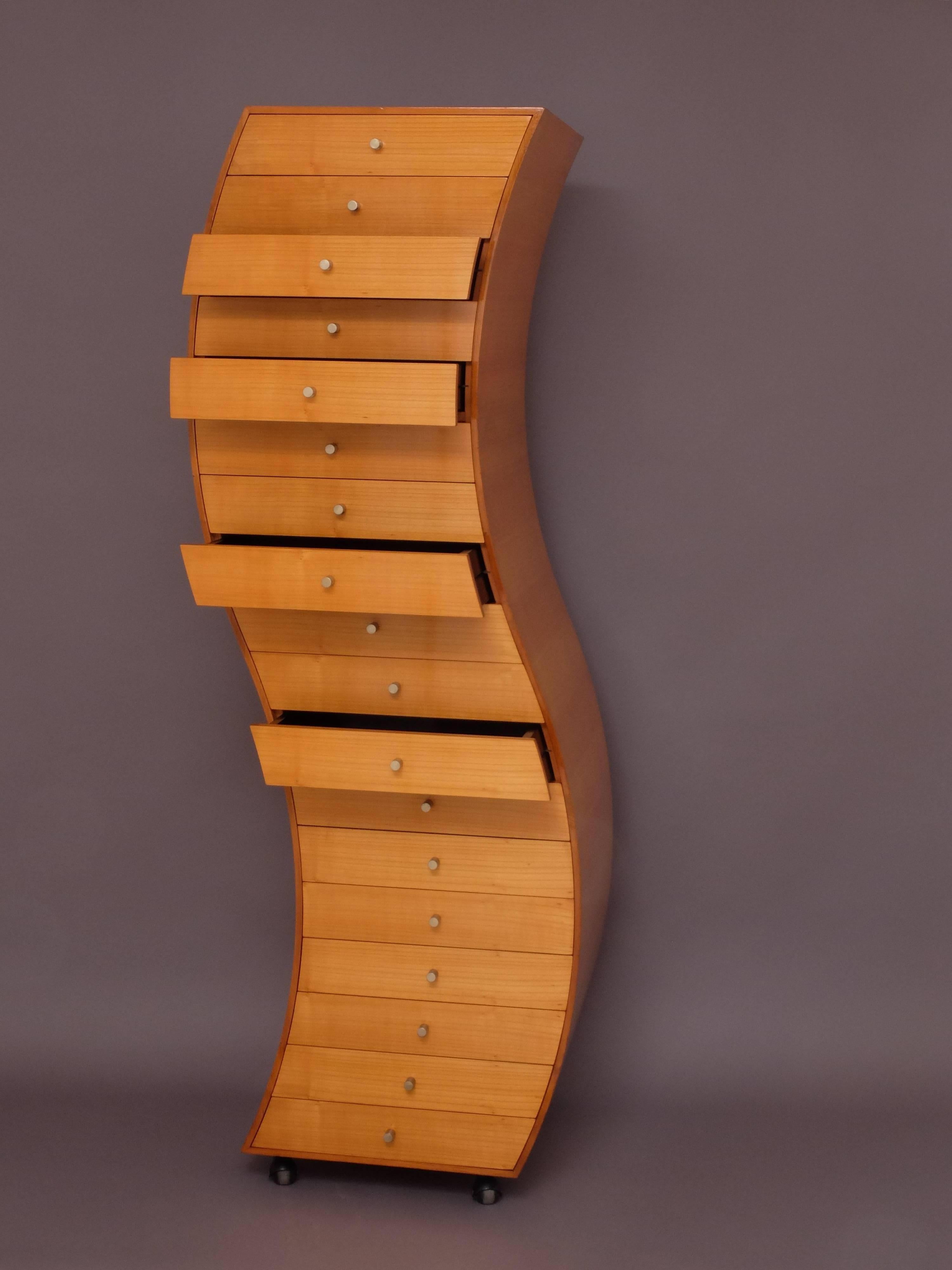 Kuramata Side 1 Möbel in unregelmäßiger Form 1989 im Zustand „Hervorragend“ im Angebot in London, GB
