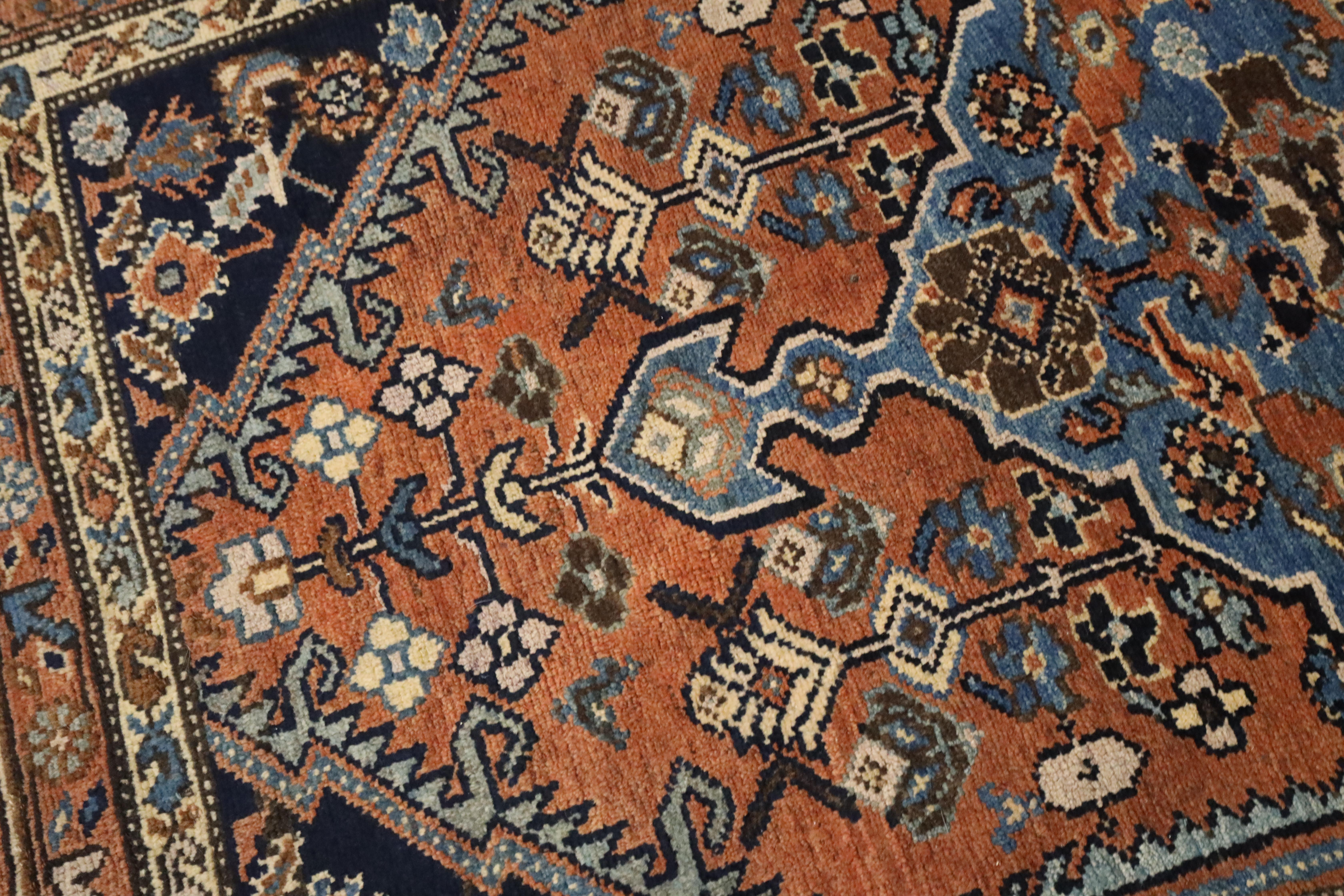 Kurd Antique Rug - 4'2