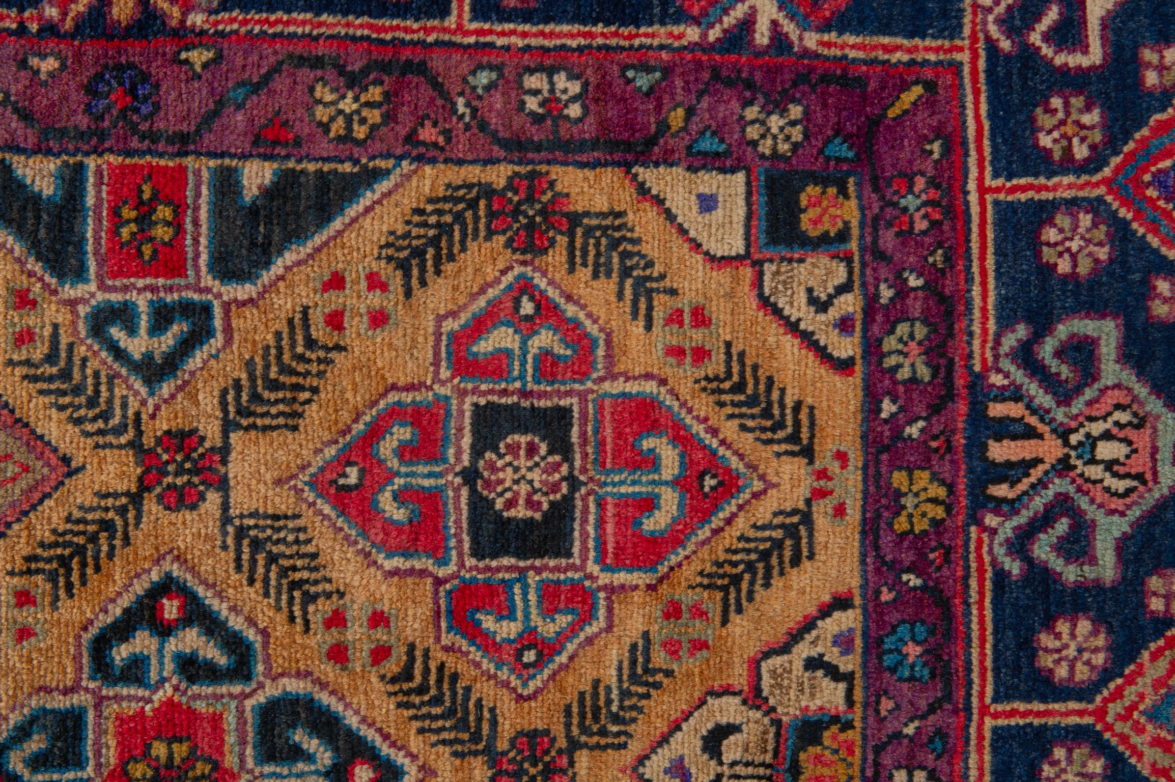 Kurdestan-Teppich (Wolle) im Angebot