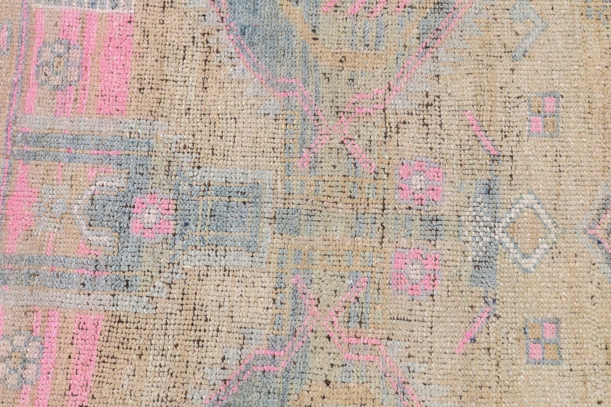 Tapis kurde 3'2'' x 5'10'' en vente 3