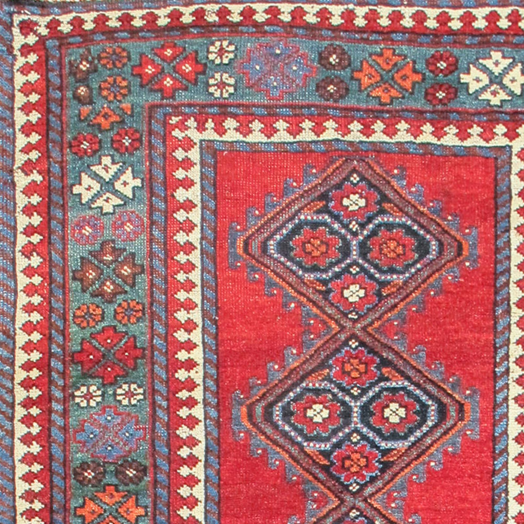 Kurdischer Teppich, um 1900 im Zustand „Gut“ im Angebot in San Francisco, CA