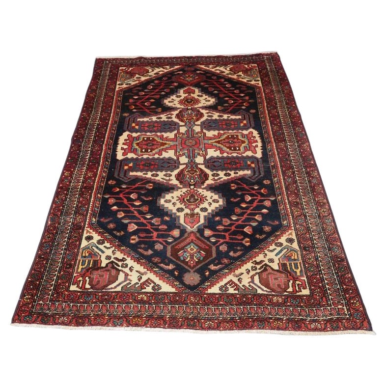 Kurdischer Dorfteppich im Angebot