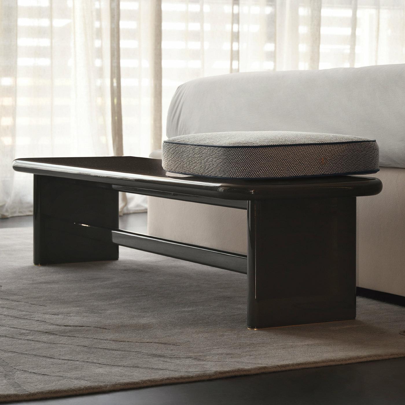 Banc Kurger avec coussin gris par Dainellistudio en vente 2