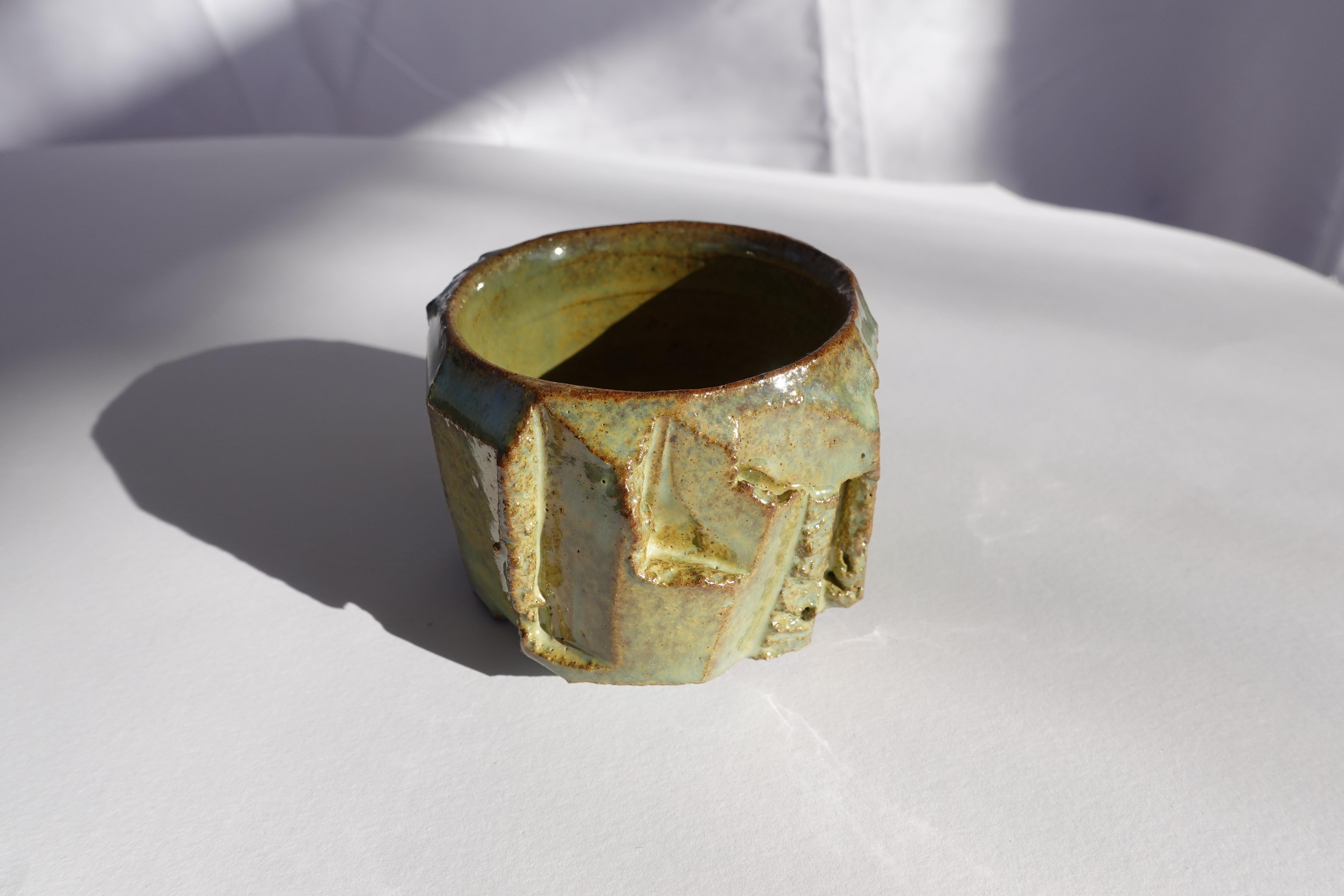 Coupe sculptée Kurinuki par Audrey Vo Van - Grès - Wabi-Sabi en vente 2